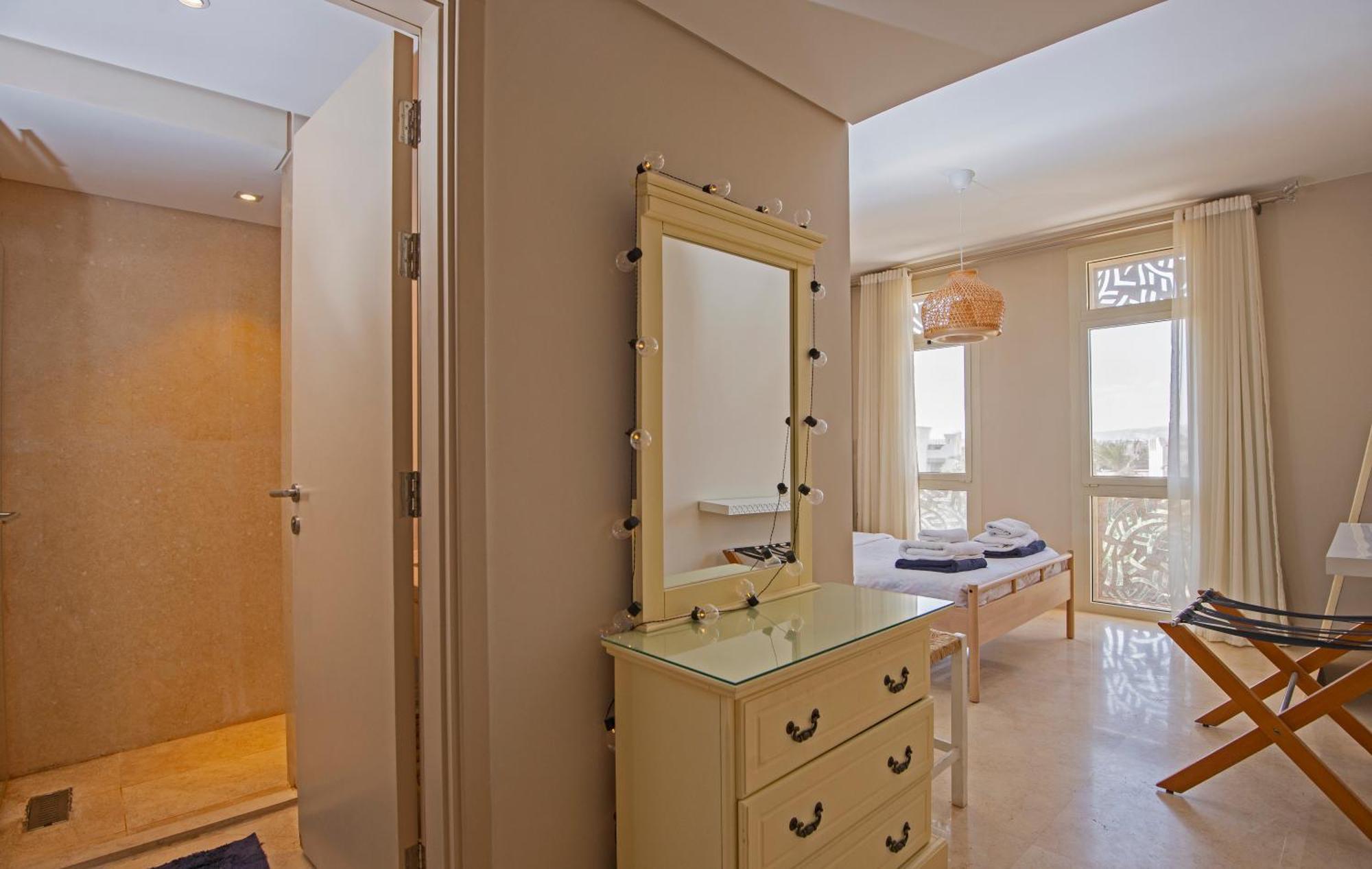 Ollystays Mangroovy 1 Bedroom Beach And Pool Free Access Hurghada Bagian luar foto